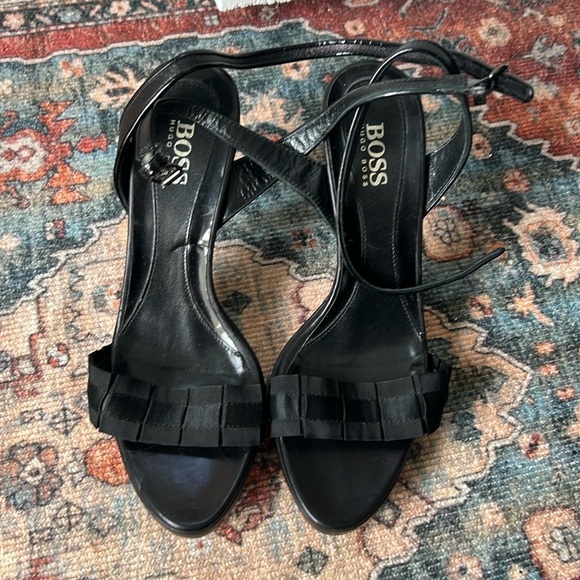 HUGO BOSS Vintage high heels - Picture 3 of 6